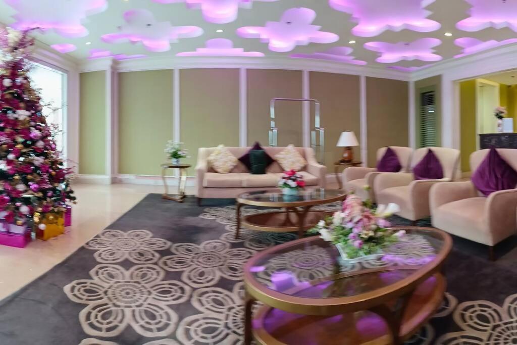 Monarch Parksuites - Balmoral Place Paranaque City Luaran gambar