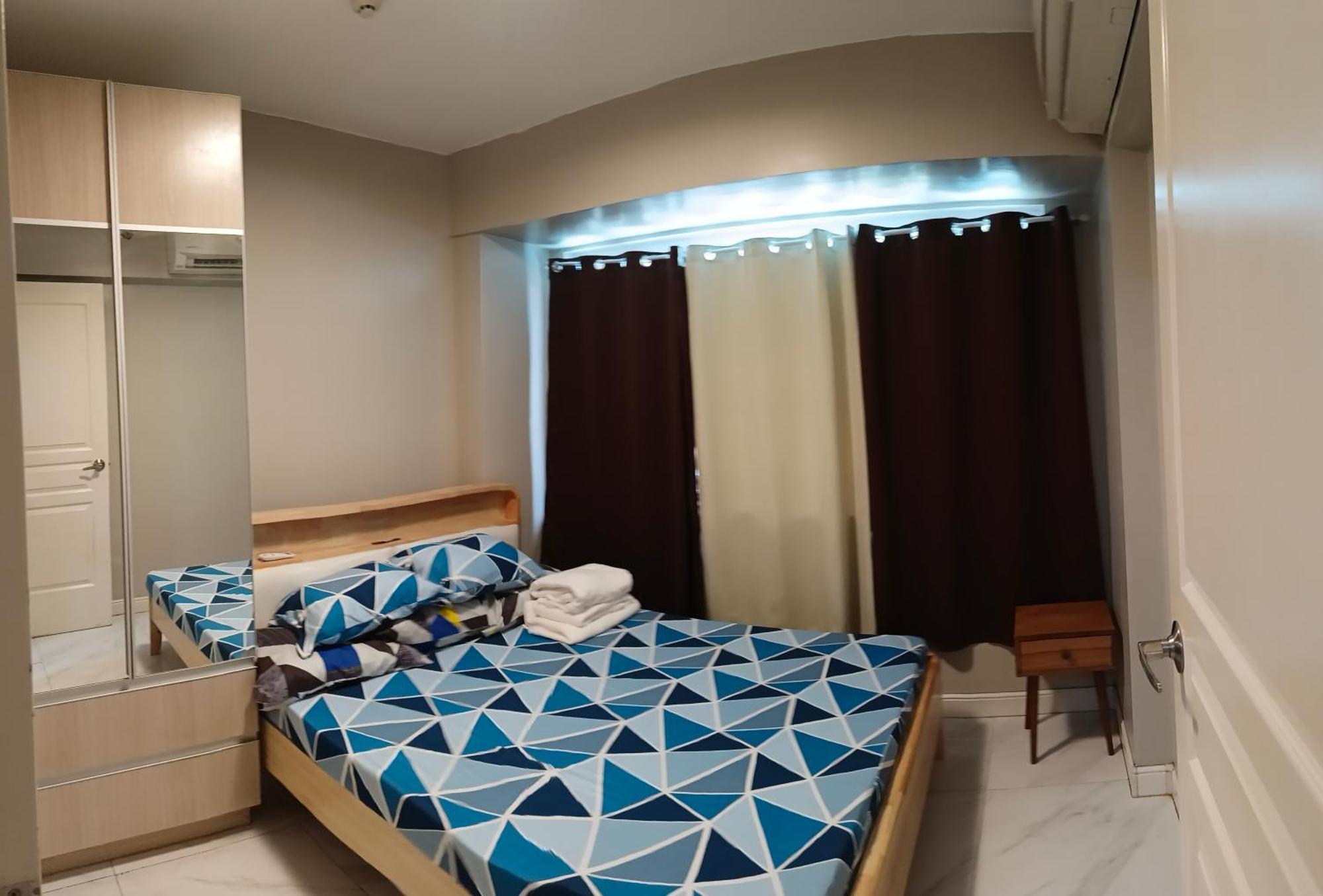 Monarch Parksuites - Balmoral Place Paranaque City Luaran gambar